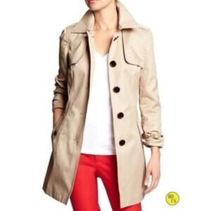 Banana Republic Tan Trench Coat - Small